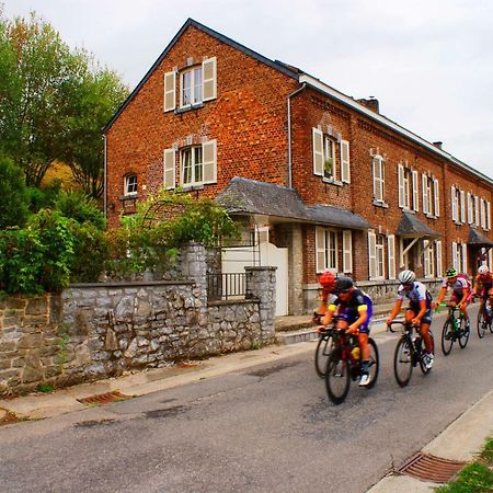 Les2Sources Bike-B&B Рошфор Екстериор снимка